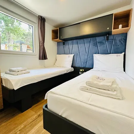 Mobilhome Luna Ii Kemp Biograd Na Moru
