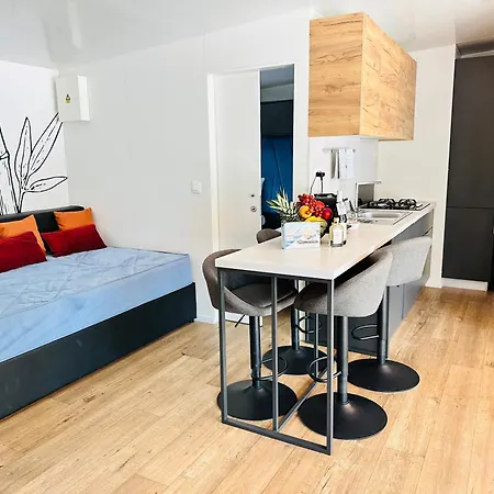 Mobilhome Luna Ii * Biograd Na Moru