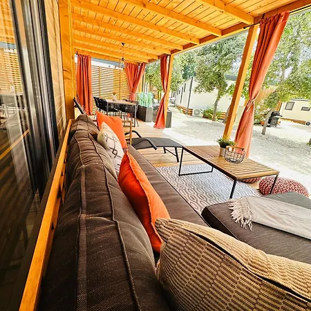 Campingplatz Mobilhome Luna Ii *